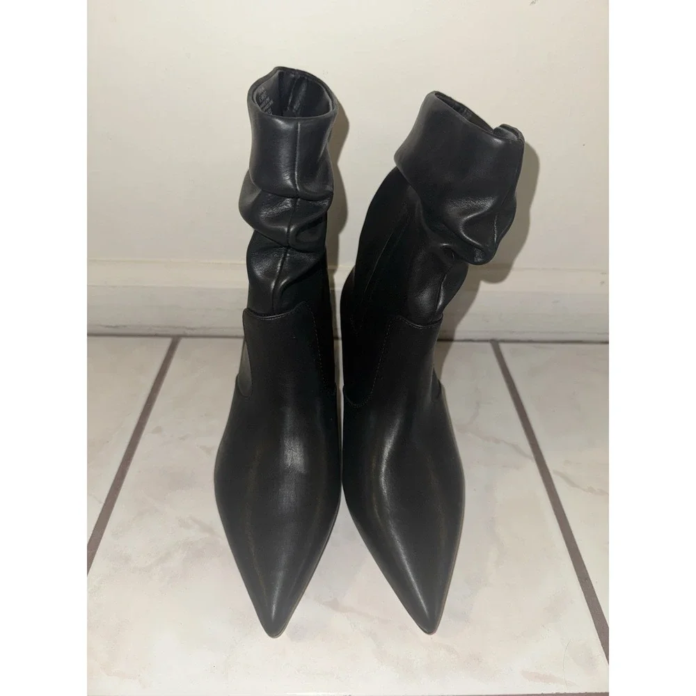 NWOB Jessica Simpson womens Vyluna Kitten Heel Slouch‎ Booties Black Size 7